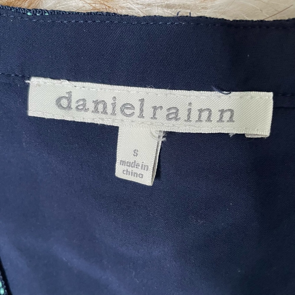 Daniel Rainn Split Neck Roll Tab Blouse - image 6